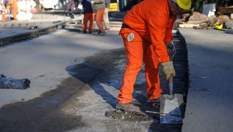 Arrancan las obras que complicarán el tránsito en un punto clave de La Plata durante más de 20 días Arrancan las obras que complicarán el tránsito en un punto clave de La Plata durante más de 20 días