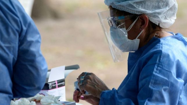 confirman 21.836 casos de coronavirus y 145 muertes en las ultimas 24 horas en argentina