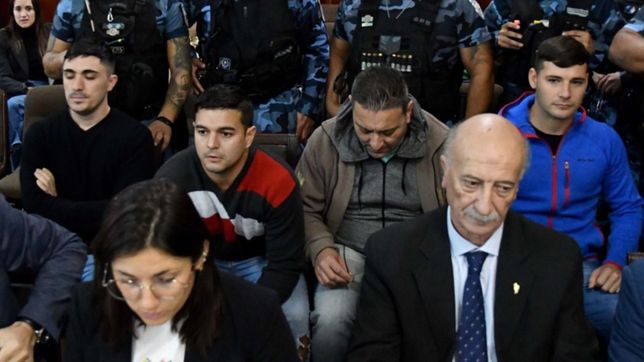 un jurado popular define en la plata el juicio por la masacre de monte