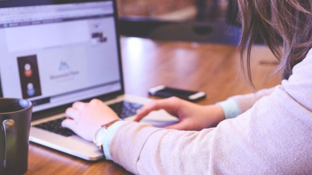 una empresa de delivery internacional ofrece trabajo en argentina con varios beneficios