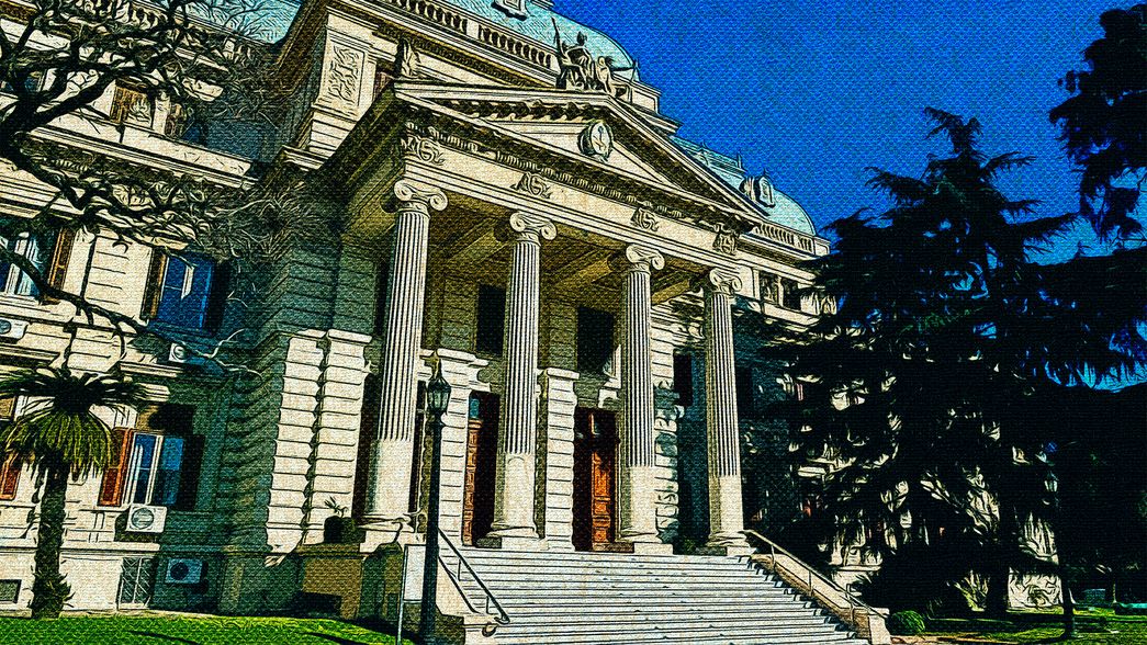 Peronistas y libertarios se disputan las seis bancas en la Legislatura