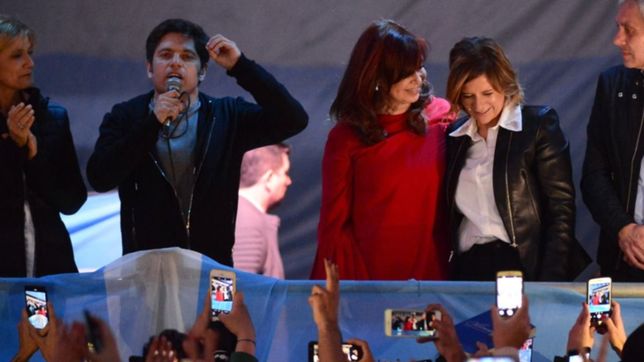 fue una fiesta porque en este dificil momento los platenses empiezan a ver una salida