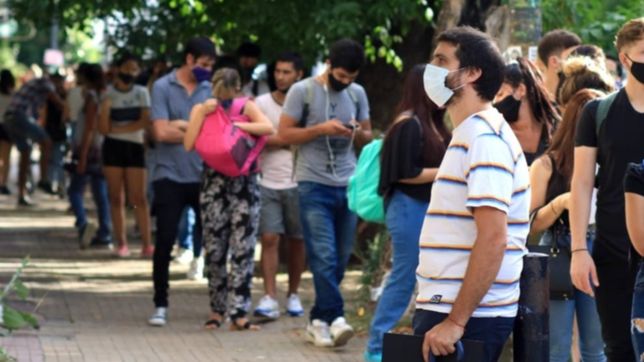 video: la fila en baxar marcado dio vuelta a la manzana