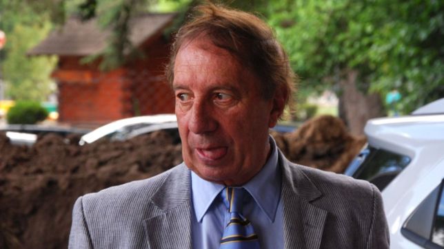 proponen declarar a carlos bilardo ?ciudadano ilustre? de la provincia de buenos aires