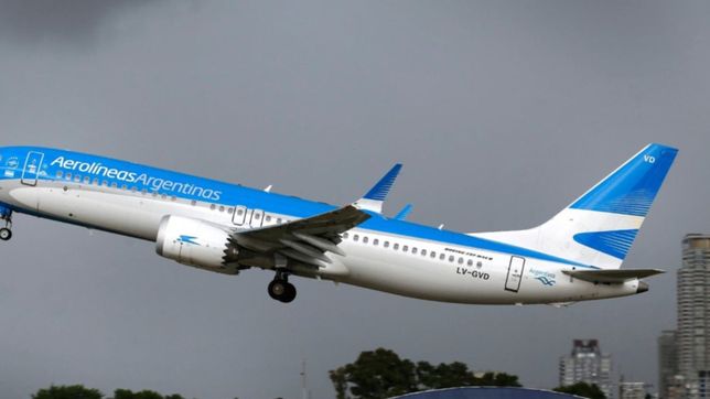 cancelan vuelos en aeroparque y ezeiza por una protesta de trabajadores aereos