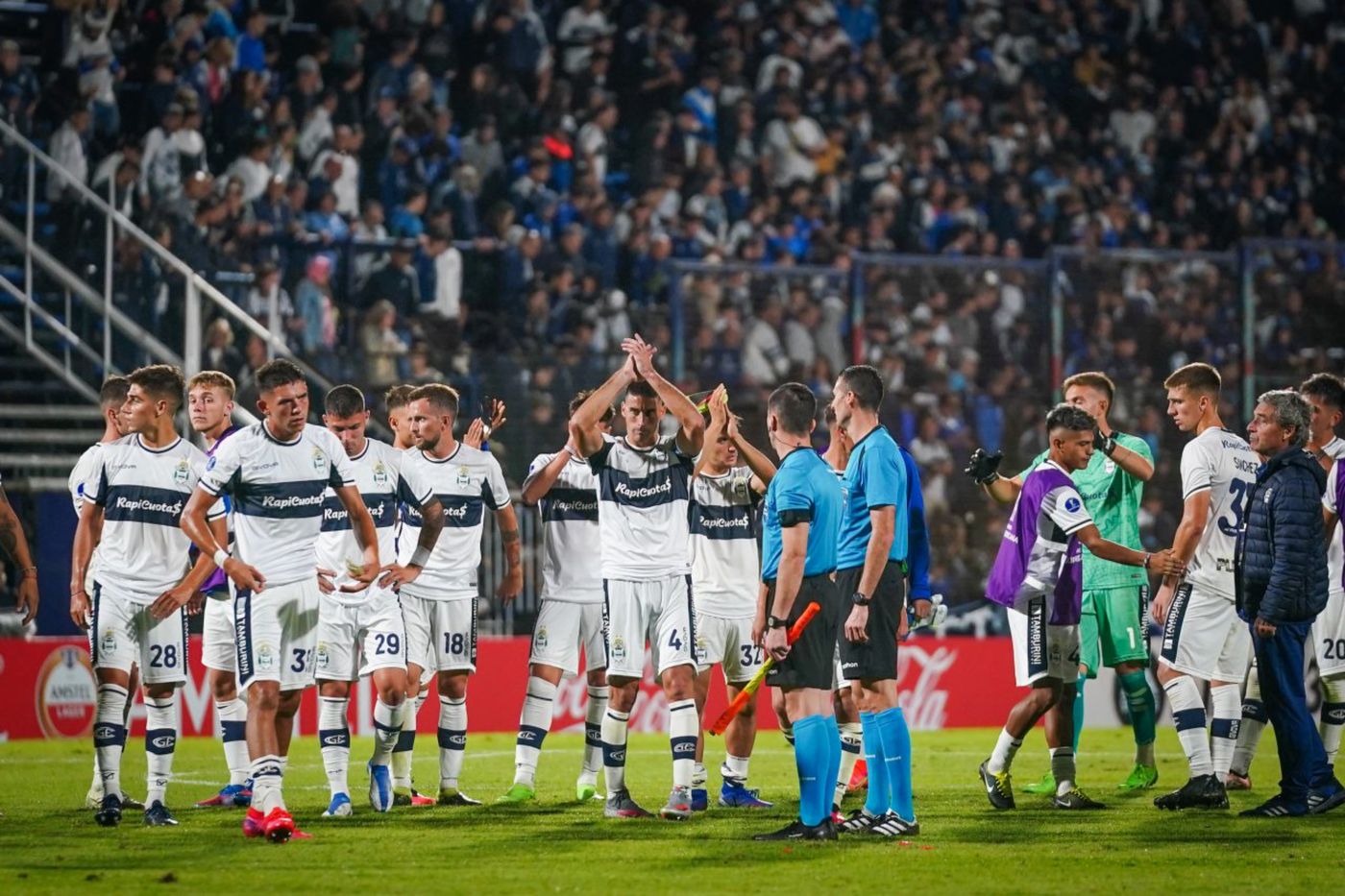 Gimnasia plantel saluda.jpg