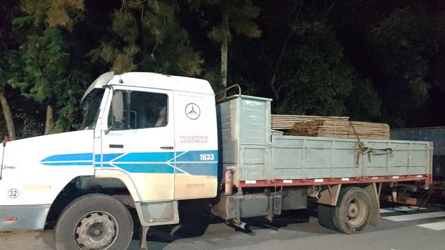 detuvieron a un camionero mientras abusaba de su pareja en pleno camino belgrano