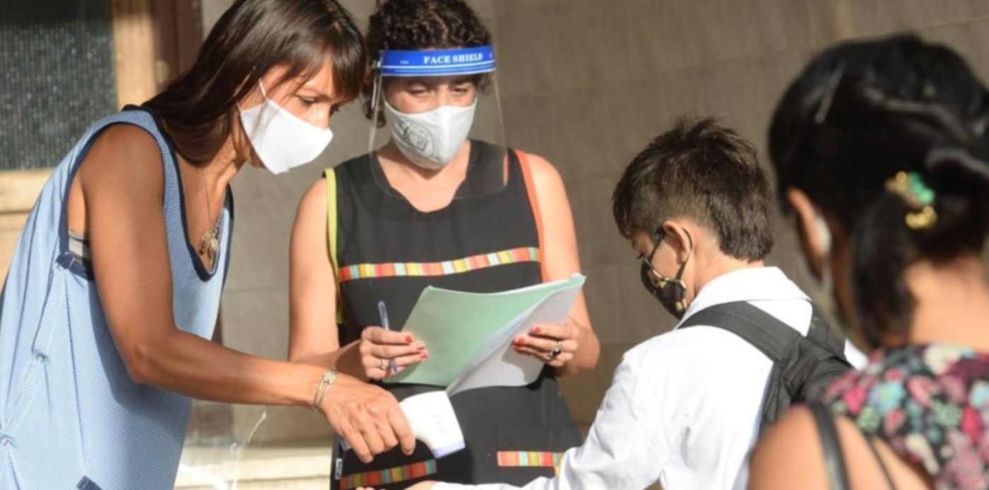 vuelta a clases educación escuela