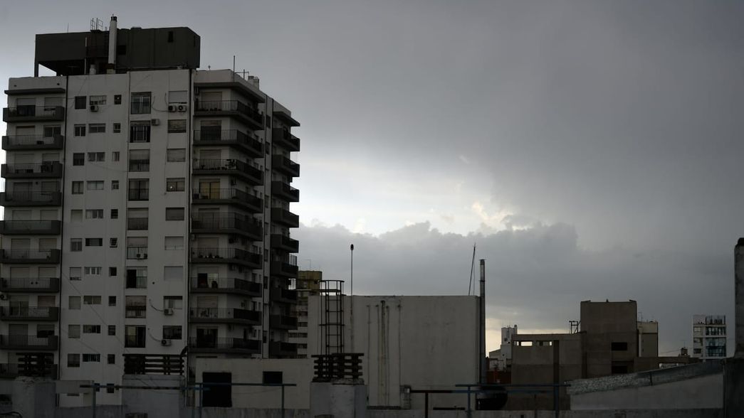 Emiten una alerta de corto plazo por tormentas, ráfagas de viento y hasta posible caída de granizo