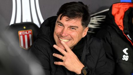 El elogio del Cacique Medina tras la clasificación de Estudiantes en Libertadores El elogio del Cacique Medina tras la clasificación de Estudiantes en Libertadores