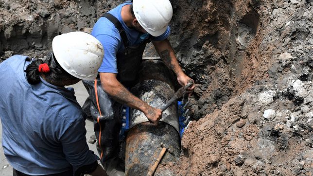 absa anuncio una importante obra que podria dejar sin agua a berisso y ensenada este martes