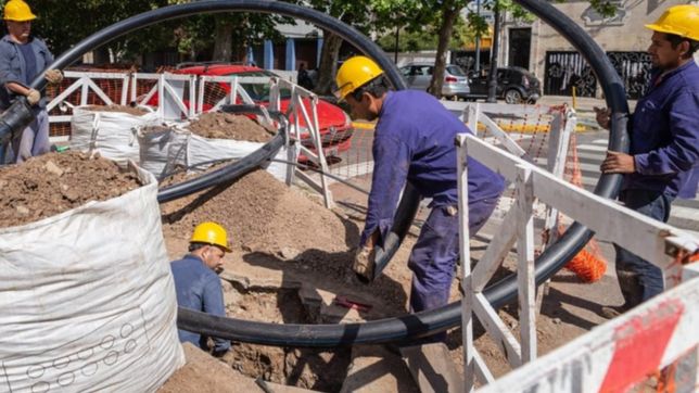 absa avanza con el recambio de canerias con una inversion de $176 millones en la region