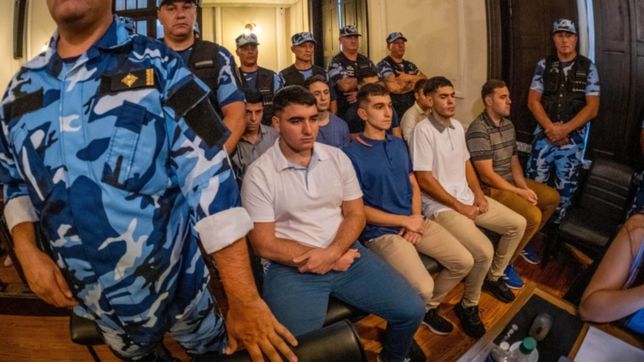 baez sosa: una audiencia clave en la plata comienza a definir el futuro de los rugbiers