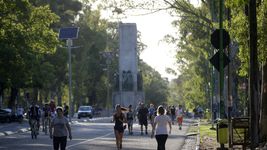 exigen que el municipio cumpla con la ley que declara al bosque de la plata como paisaje protegido exigen que el municipio cumpla con la ley que declara al bosque de la plata como paisaje protegido