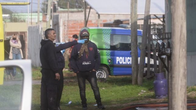 fuego y tension en un barrio de la plata tras una denuncia de abuso hacia una nena