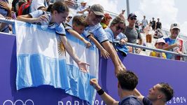 los leones eligieron la plata para su ultima exhibicion antes de viajar a la pro league