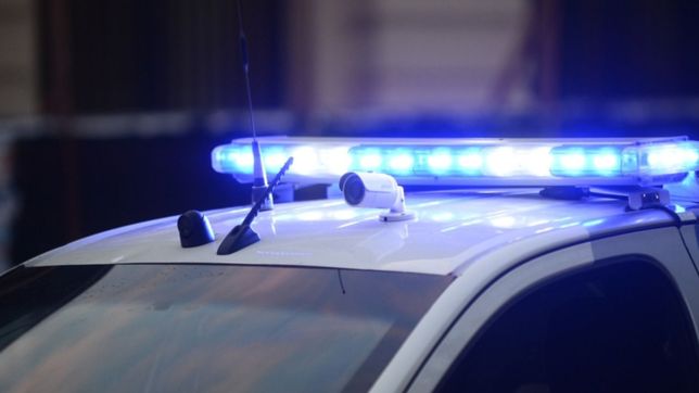 mato a su vecino de tres disparos porque estaciono el auto en su garage