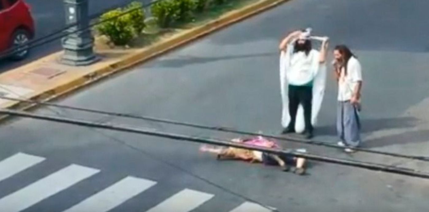 1541510447483.jpg?x=10&width=808&rotate=0&scaleY=1&y=60&height=404&scaleX=1&ow=826&oh=464&&cw=1920&ch=950