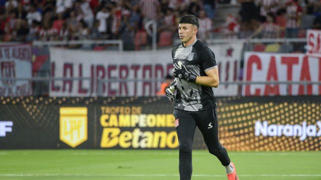 matias mansilla fue repescado por estudiantes pero volvera a salir a prestamo