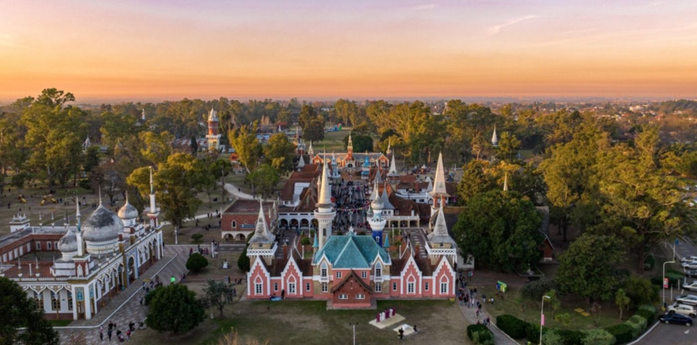 1685742536856.jpg?x=5&y=91&width=1491&height=745&rotate=0&scaleX=1&scaleY=1&ow=1500&oh=842&&cw=1920&ch=950