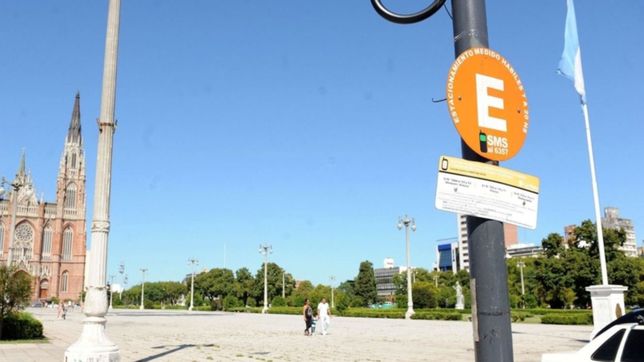 no habra estacionamiento medido el viernes por el dia del empleado municipal