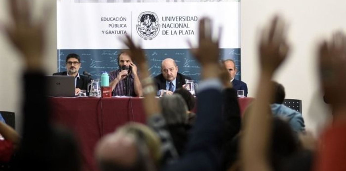 1557262401600.jpg?x=1&width=633&height=317&rotate=0&scaleX=1&scaleY=1&oh=427&y=93&ow=640&&cw=1920&ch=950