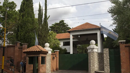 hallaron muerto a un soldado que custodiaba la quinta de olivos e investigan que paso hallaron muerto a un soldado que custodiaba la quinta de olivos e investigan que paso