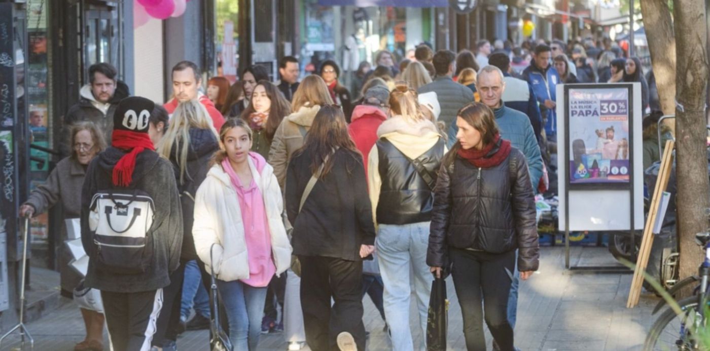 Compras del Día del Padre en el centro comercial de calle 12