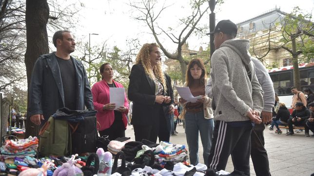 buscan que los vendedores ambulantes que siguen en el centro sean relocalizados