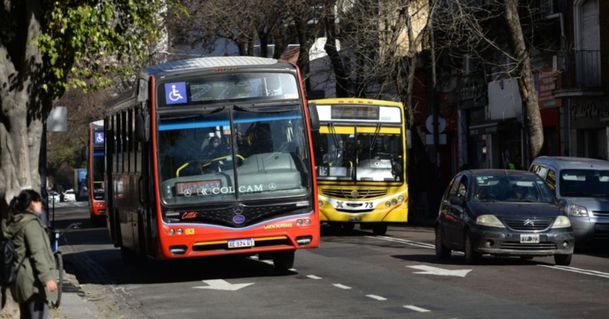 Sin acuerdo salarial, la UTA convoca a un paro de micros para La Plata ...