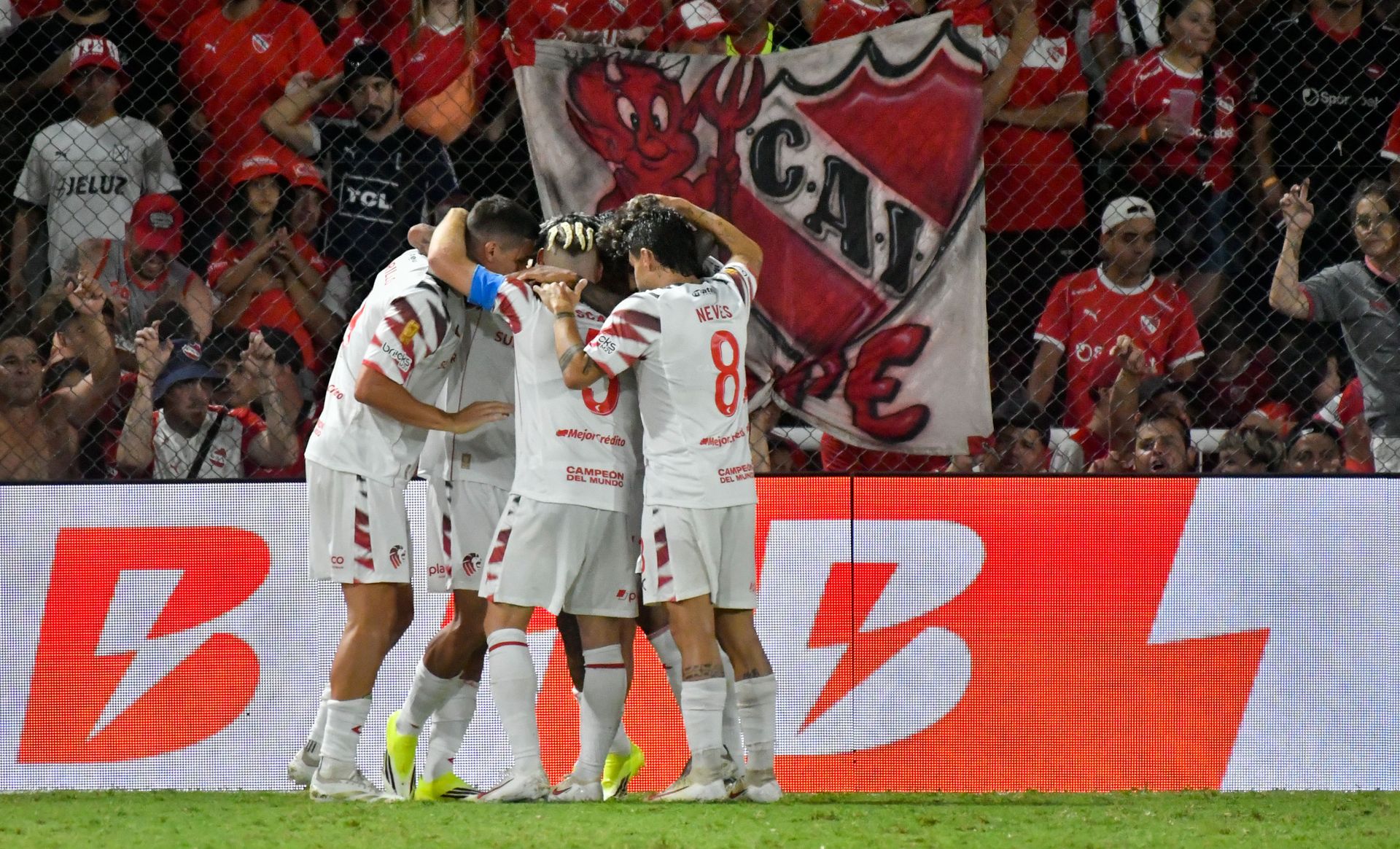 Estudiantes Independiente Festejo