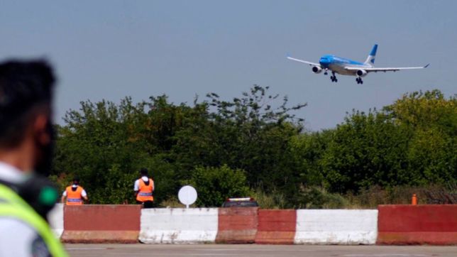 se postergo el tercer vuelo a rusia en busca de mas vacunas de sputnik v