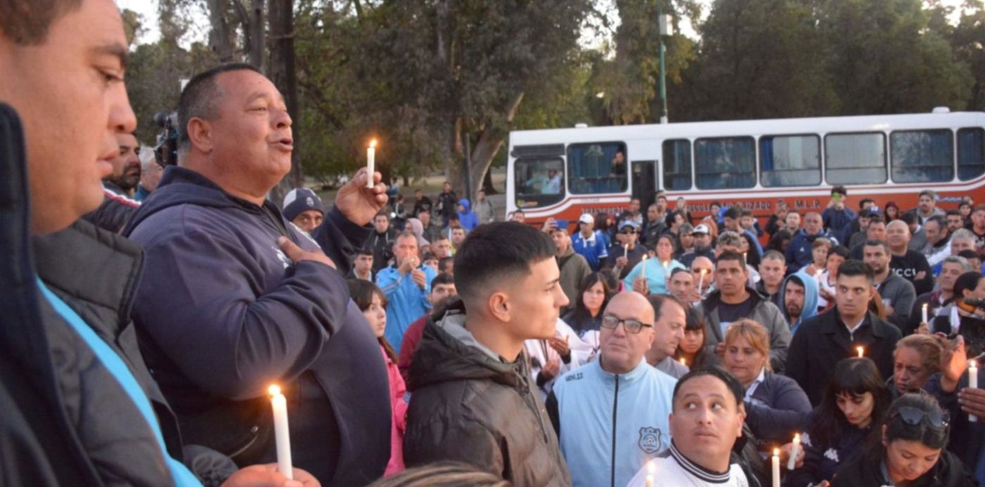 Hinchas Gimnasia Estudiantes Lolo Regueiro