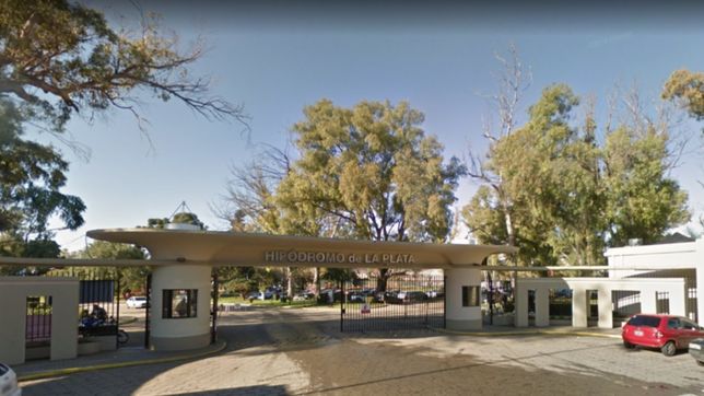 mientras vidal recorta subsidios a los hipodromos, en la plata invitan a disfrutarlo en familia