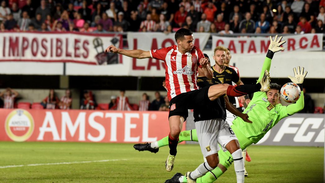 Estudiantes se mueve: la dirigencia quiere contar con Pablo Piatti