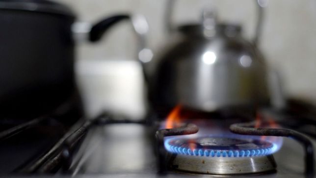 estiman que el 30% de la poblacion dejara de tener subsidios a las tarifas de luz y gas