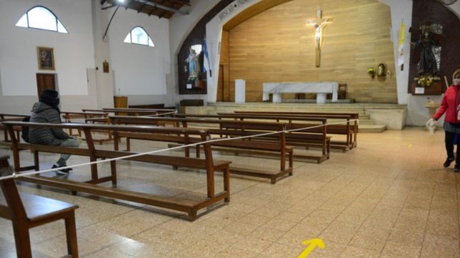 anticipan que seguiran las misas en la plata pero con protocolos renovados por el covid-19