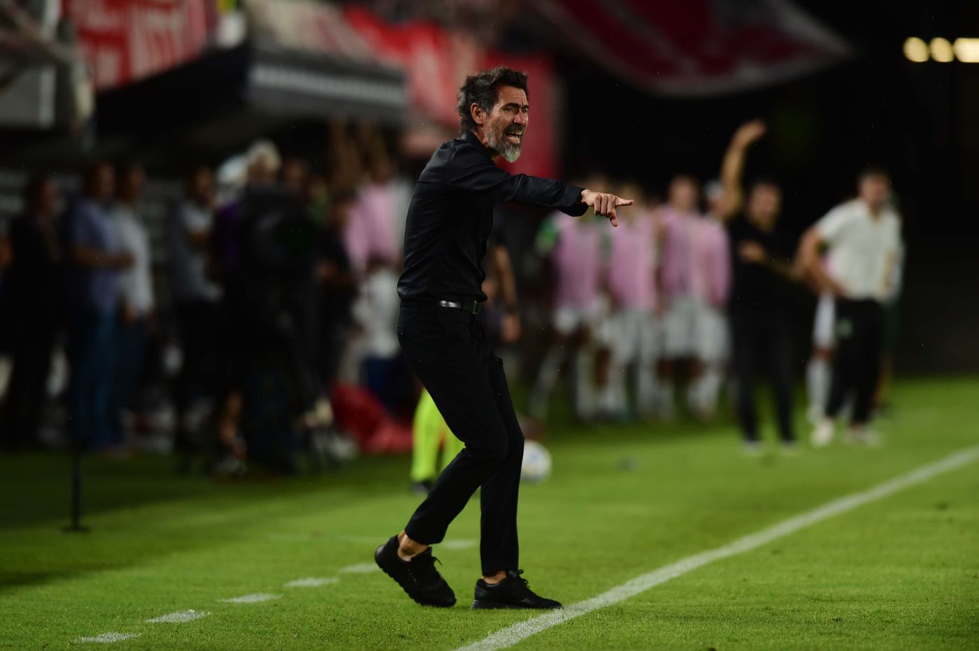 Eduardo Domínguez, entrenador de Estudiantes.