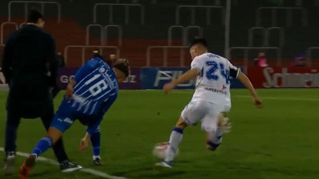 se emociono bilardo: explotaron las redes con citas al doctor tras la patada de un dt