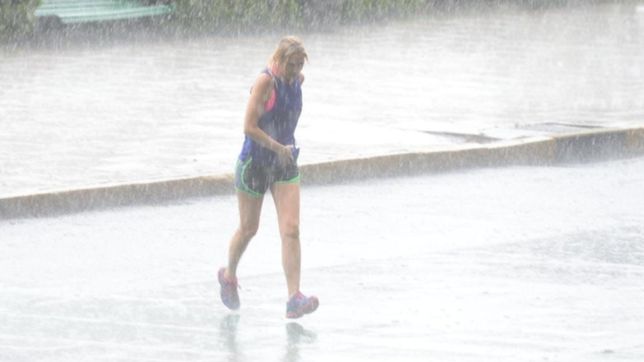 las lluvias ya acumulan mas de 50 mm: ¿cuanta agua cayo en cada barrio de la plata?