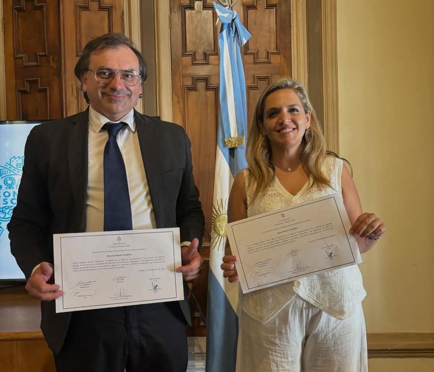 Los consejeros libertarios Ricardo Cardelino e Ivana Pasquale.