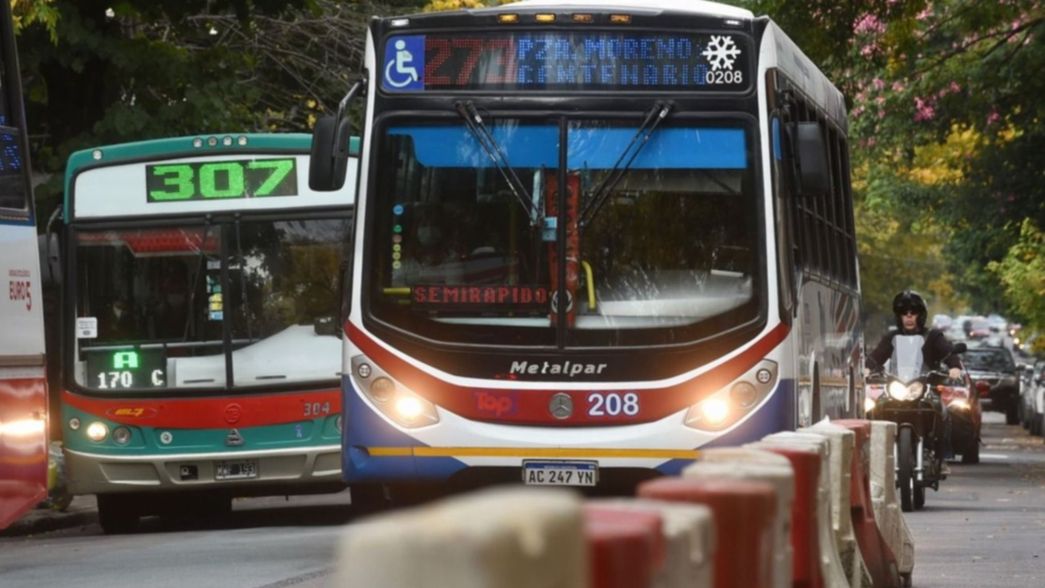 Los carriles exclusivos llegan a calle 7 y ya no se podrá estacionar en una zona clave