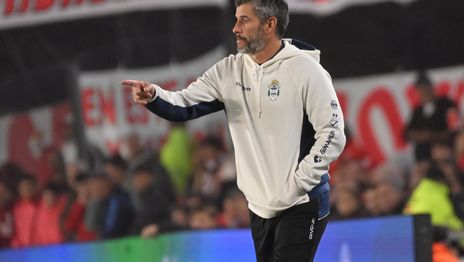 Ariel Pereyra valoró el esfuerzo de los jugadores de Gimnasia ante River y habló sobre su continuidad Ariel Pereyra valoró el esfuerzo de los jugadores de Gimnasia ante River y habló sobre su continuidad