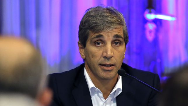 ¿por que se demoraron los anuncios de luis caputo?