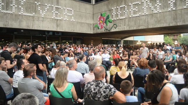 fuerte rechazo del mundo de la cultura al dnu de javier milei