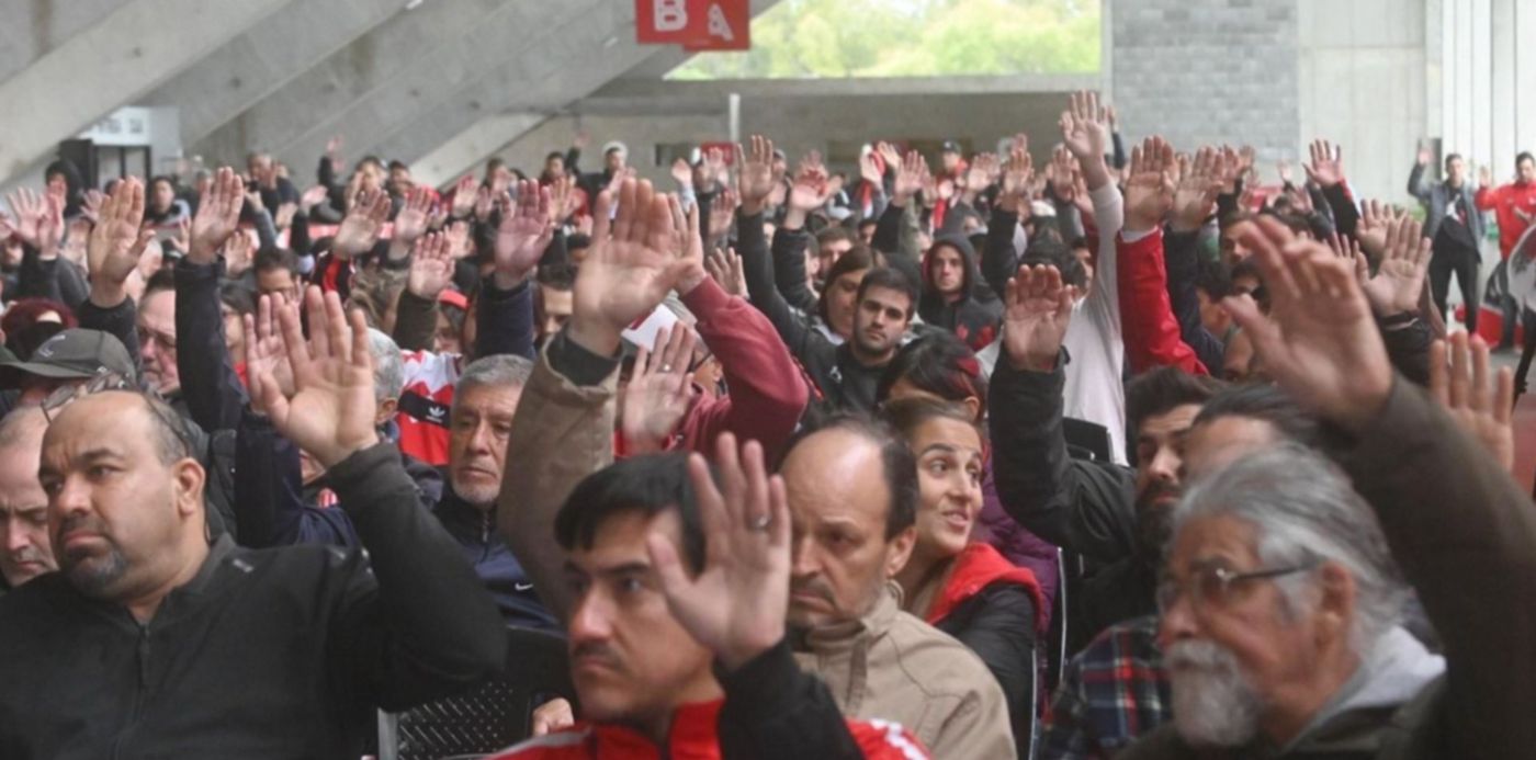 Asamblea General y Ordinaria de Estudiantes
