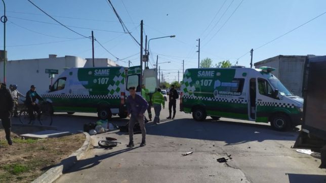 dos personas terminaron en el hospital tras un fuerte accidente de transito en ensenada