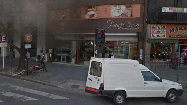 entro a robar a la panaderia pan y circo, escapo con la recaudacion y cayo en el zoo