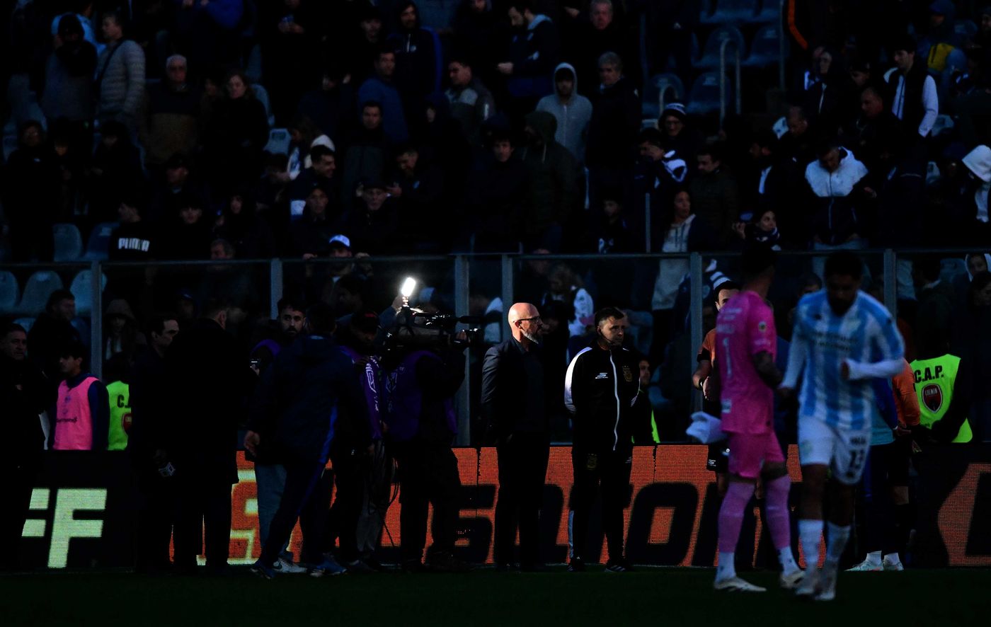 El partido de Gimnasia quedó a oscuras.
