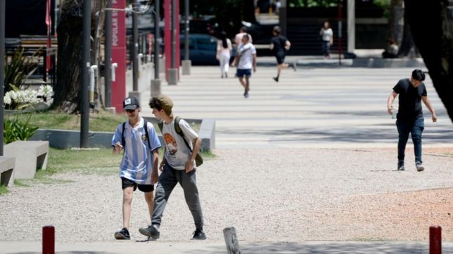 martes con 32°c a la espera de las lluvias y el alivio: asi seguira el clima en la plata